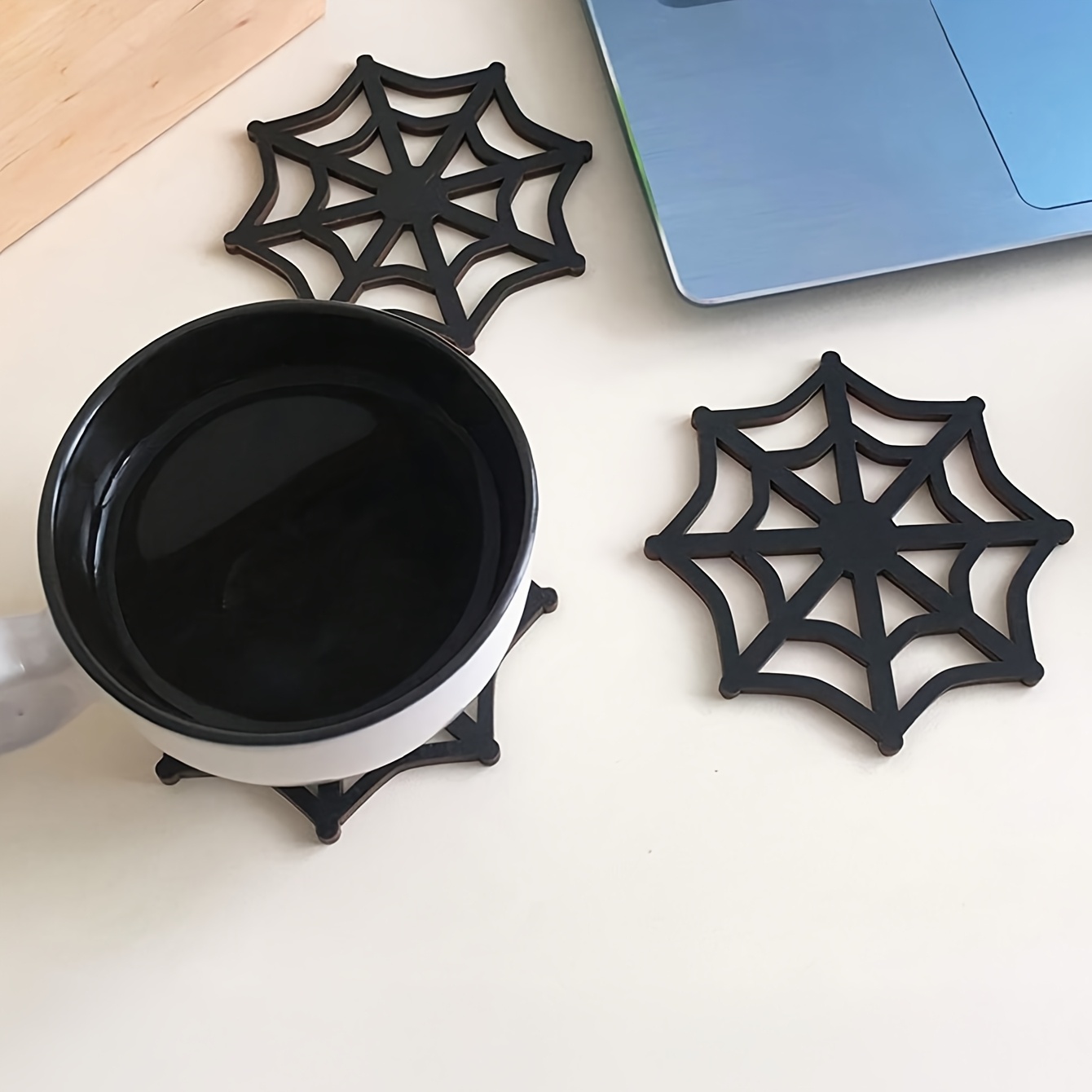 Posavasos de madera con diseño - Spider Web Halloween Decoration reseña y precio
